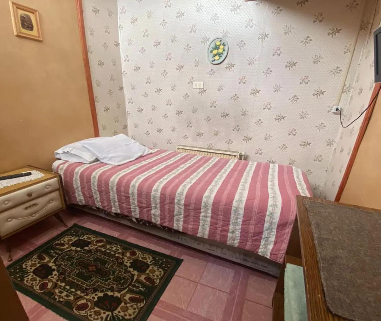 Hostal Bernardita Πουέρτο Νατάλες Εξωτερικό φωτογραφία